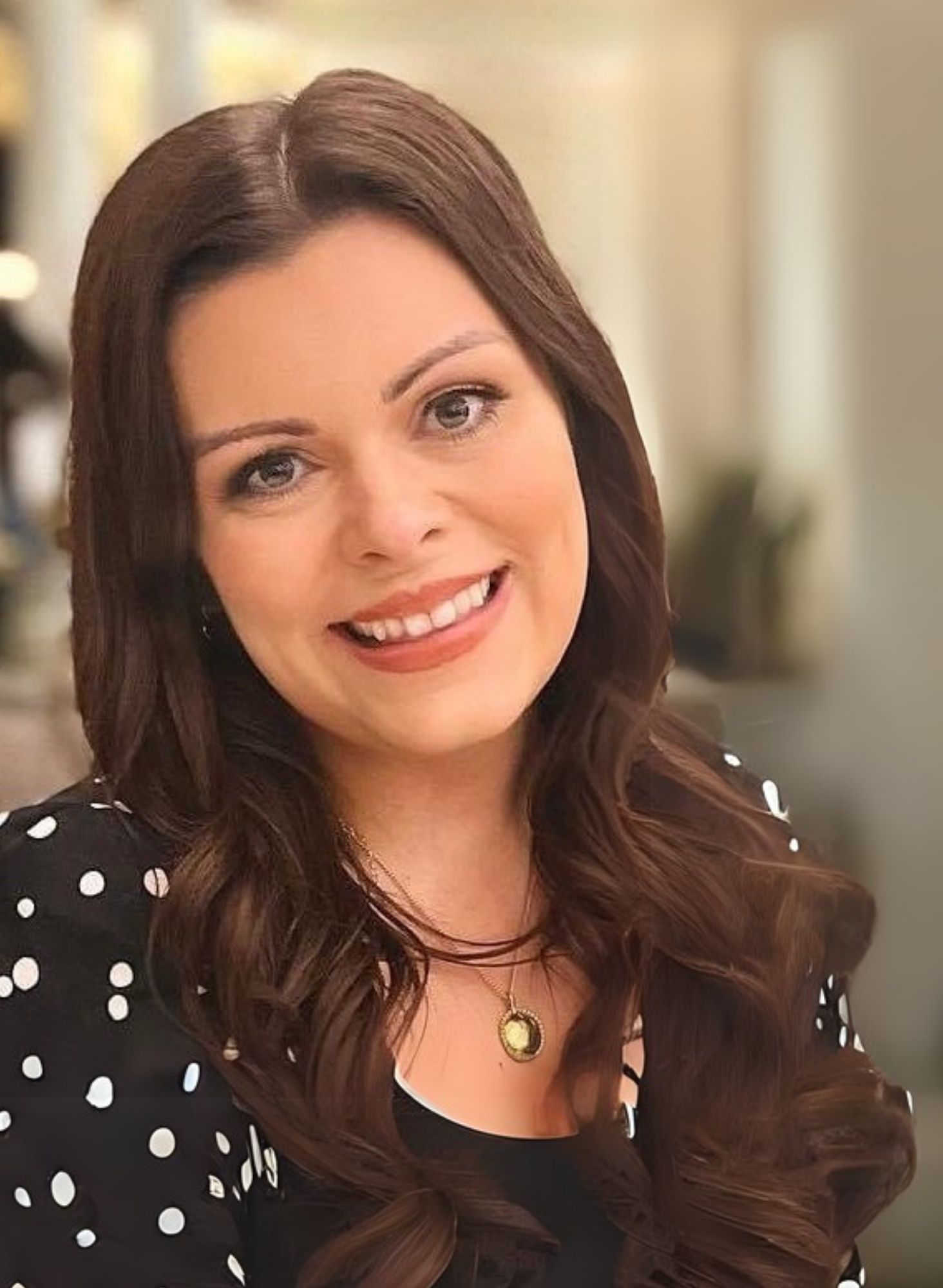 Isabelle Website Image a headshot of Isabelle